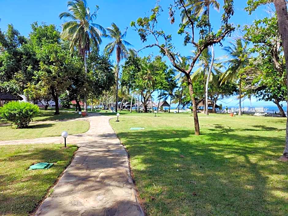 Cocoa Luxury Resort, Nyali, Mombasa