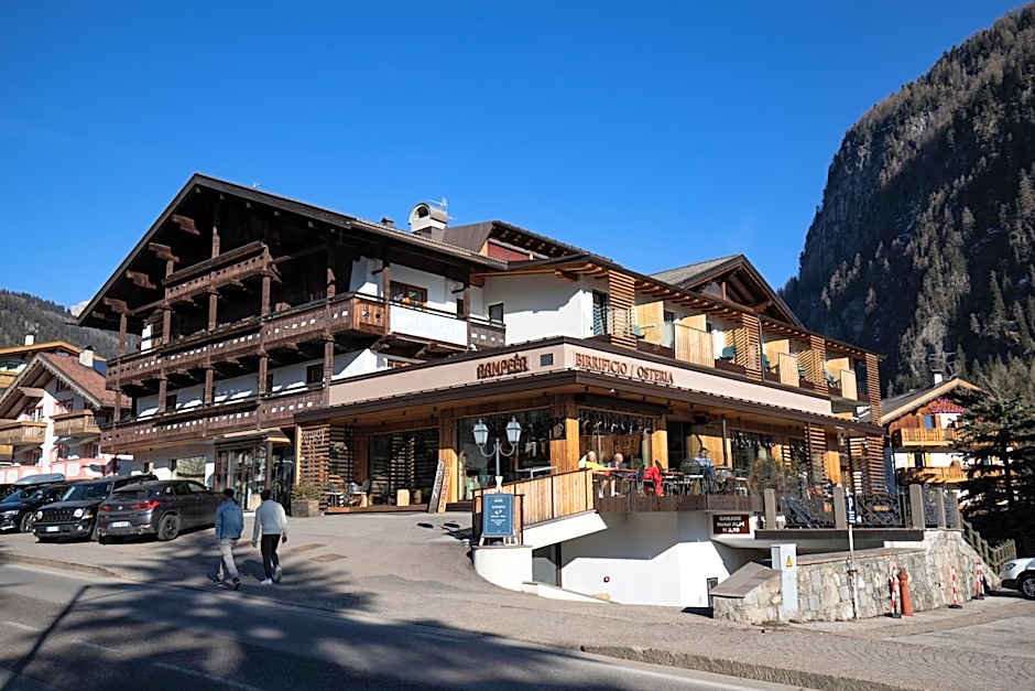 Photo 1 of 50 of Hotel Alpi