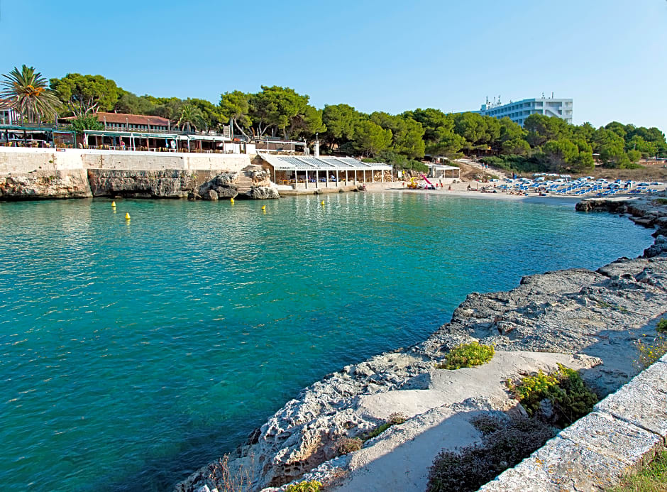Cala Blanca Apartamentos