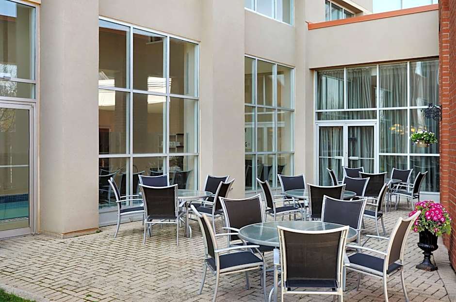 Holiday Inn Hotel & Suites London By IHG