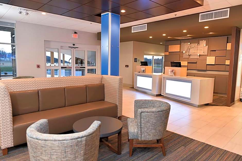 Holiday Inn Express And Suites MADISONVILLE By IHG