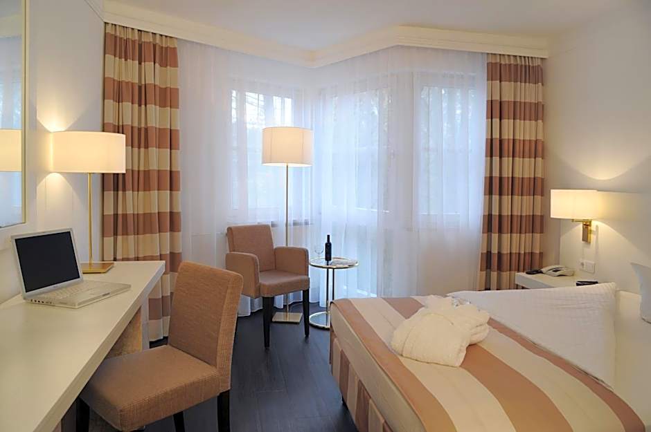 relexa Waldhotel Schatten