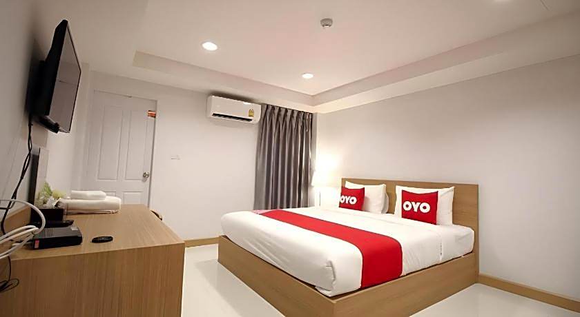 Super OYO 483 Pannee Hotel Khaosan