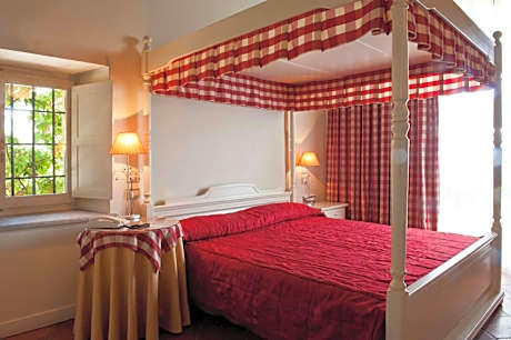 Deluxe Junior Suite