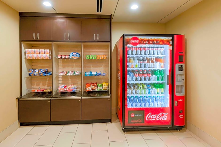 La Quinta Inn & Suites by Wyndham Grove City