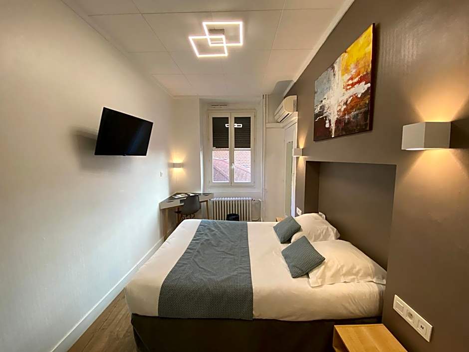 Lyo Hôtel - Centre Lyon Perrache