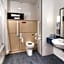 Holiday Inn Express Birmingham Star City By IHG
