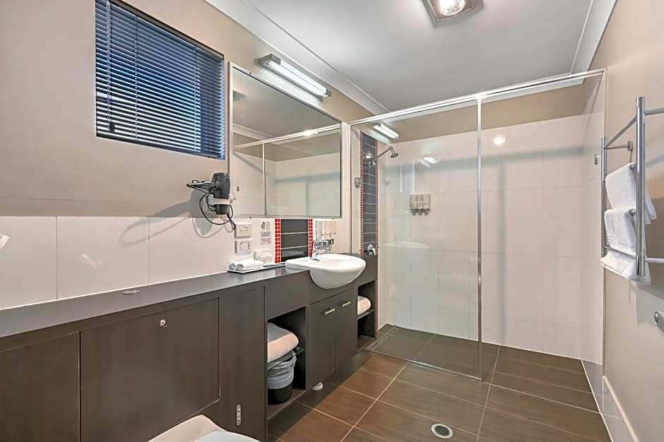 Platinum International