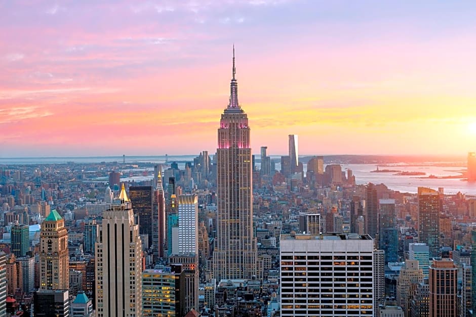 Holiday Inn Express Manhattan Midtown West By IHG