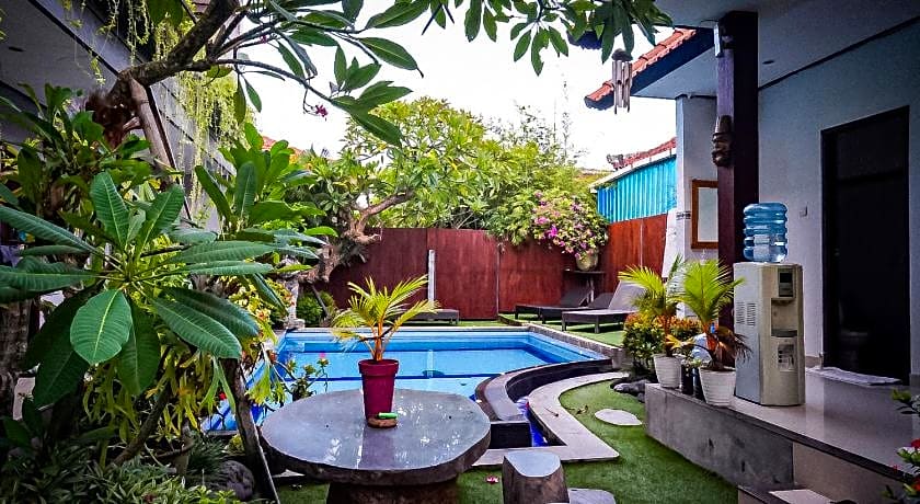 Bali Fullmoon Guesthouse