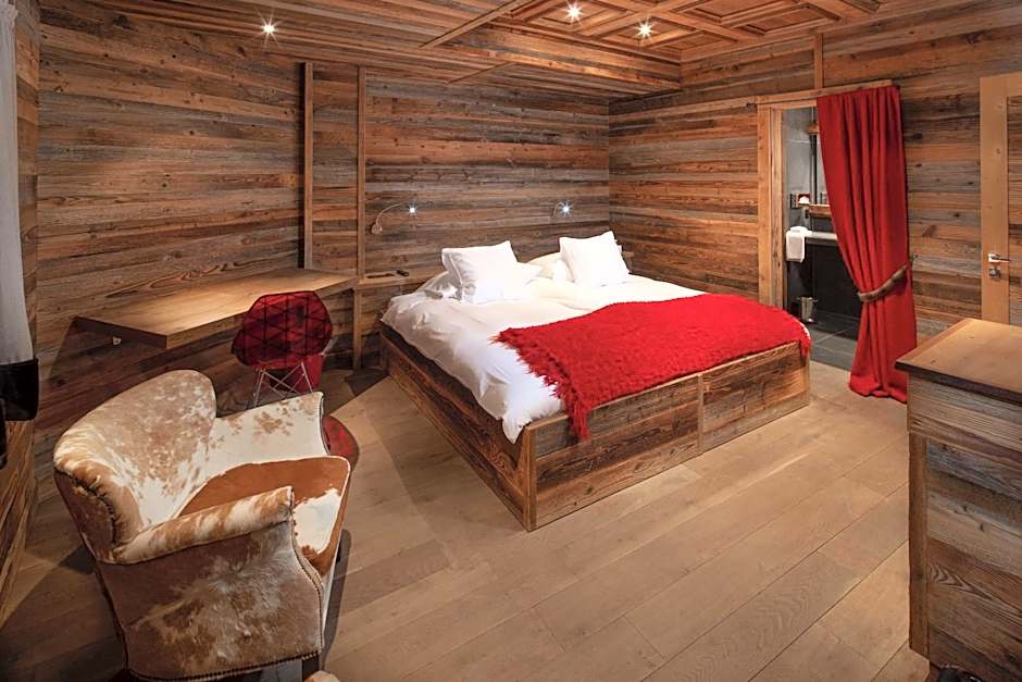 Hostellerie du Pas de l'Ours "Relais et Châteaux"