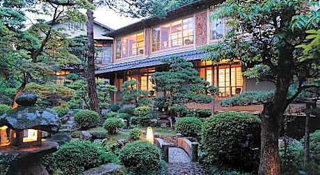 Kinosaki Onsen Nishimuraya Honkan
