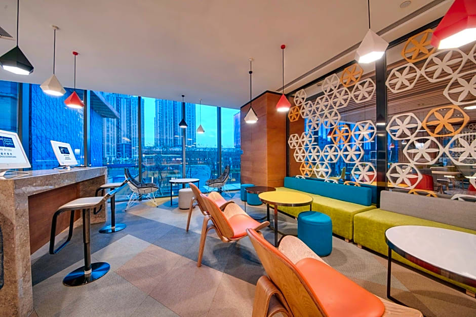 Holiday Inn Express Fuzhou Downtown By IHG