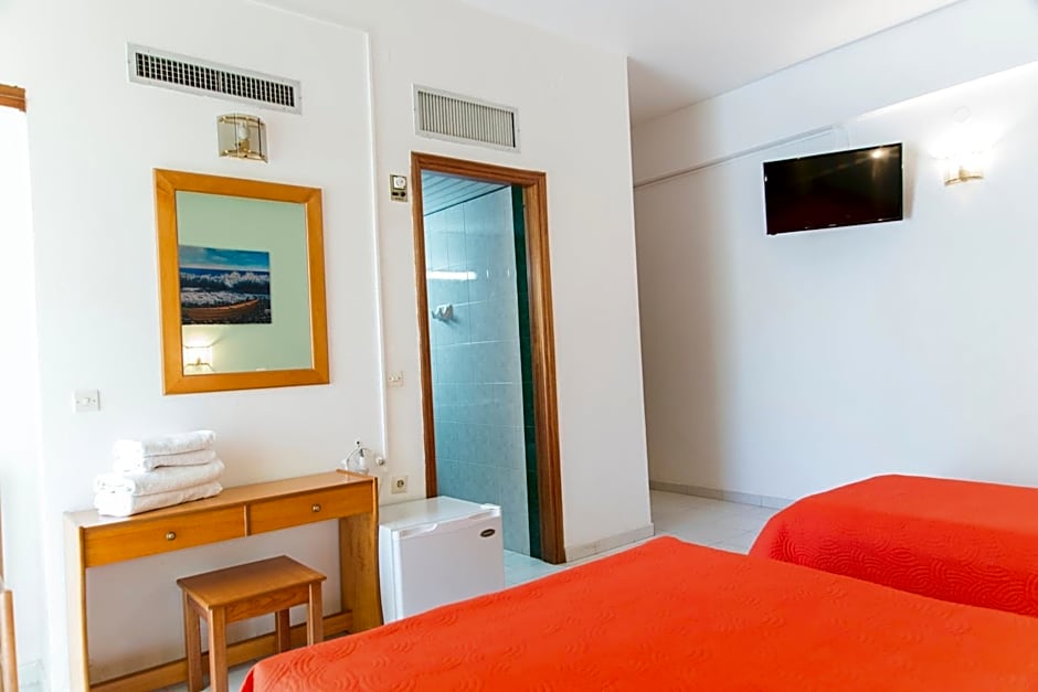 Athina Hotel