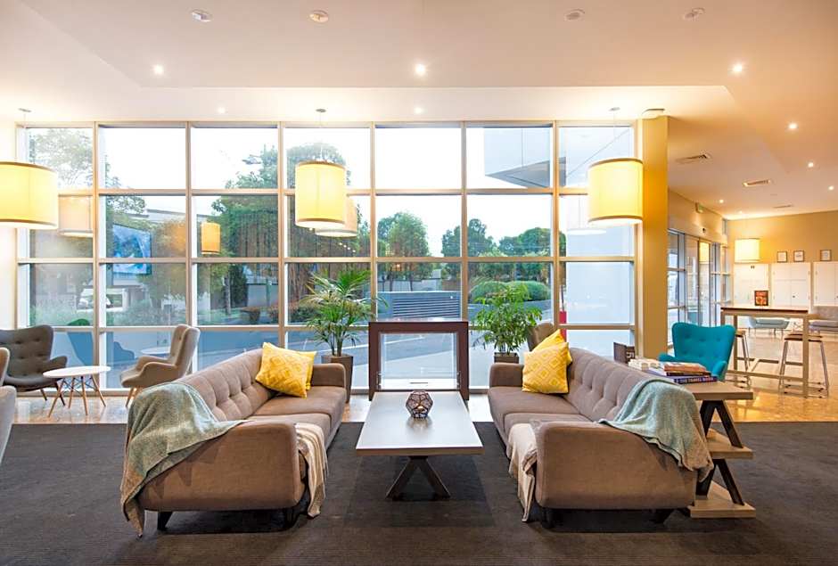Ibis Melbourne Glen Waverley Hotel