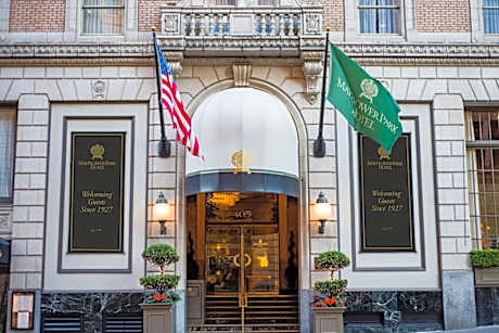 Mayflower Park Hotel