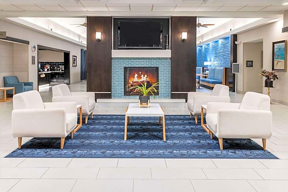 Homewood Suites by Hilton Rochester/Greece