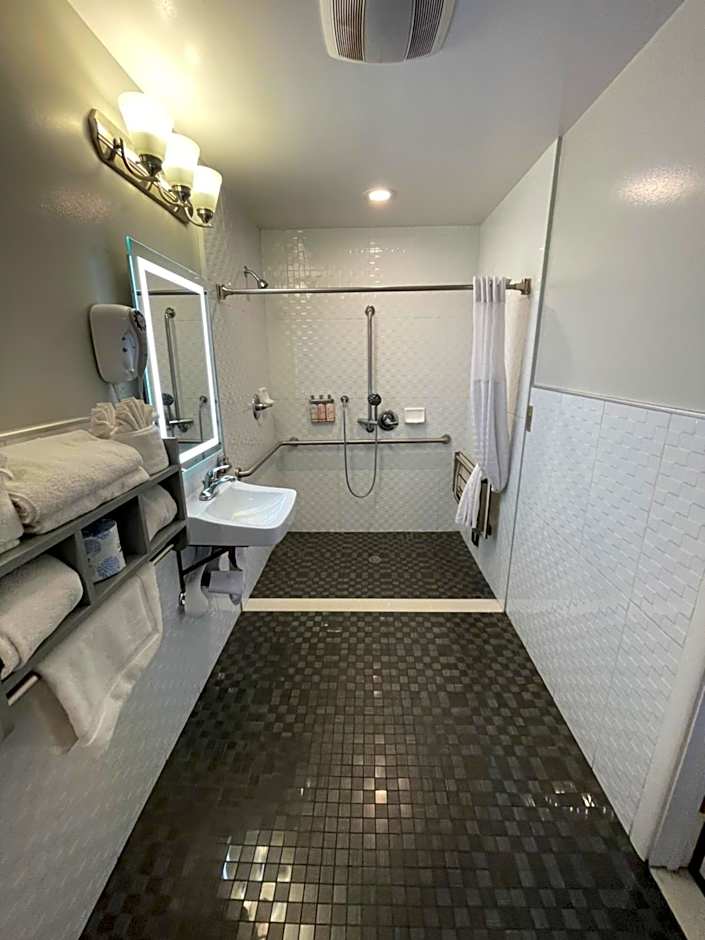 Stargazer Inn and Suites