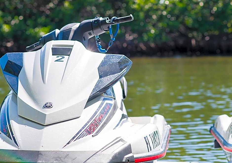 Parrot Key Hotel & Villas