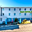 B&B HOTEL Aix-en-Provence Meyreuil Sainte-Victoire