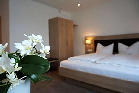 Comfort Single Room