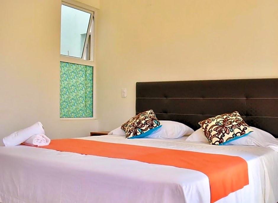 Carri Surf Studio