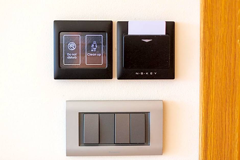 180 South Seaside Hotel