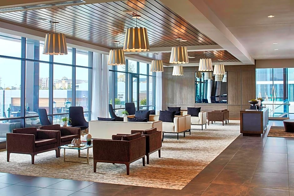 AC Hotel by Marriott Cleveland Beachwood
