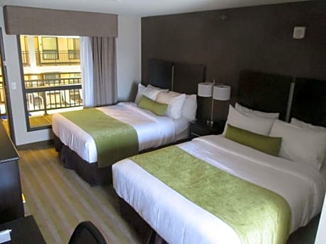 Queen Room with Two Queen Beds - First Floor