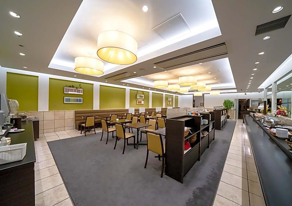 Ours Inn Hankyu