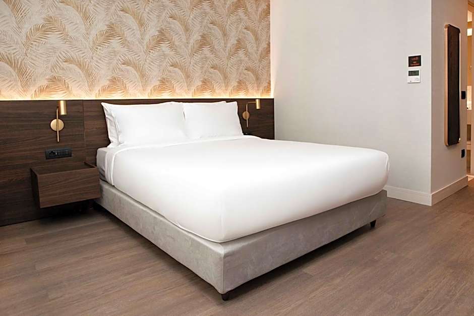 Luwian Athens Boutique Hotel