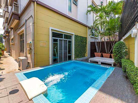 T Series Place Serviced Apartment