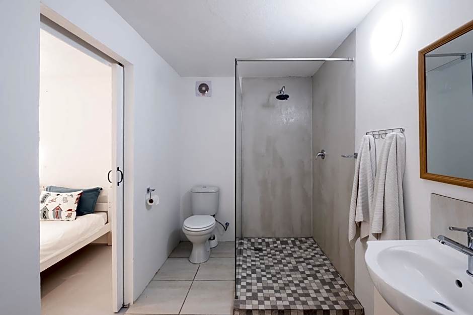 Lakeside Ocean Breeze