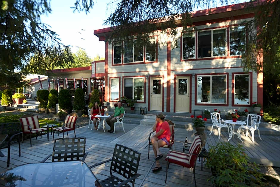 Black Bear Inn