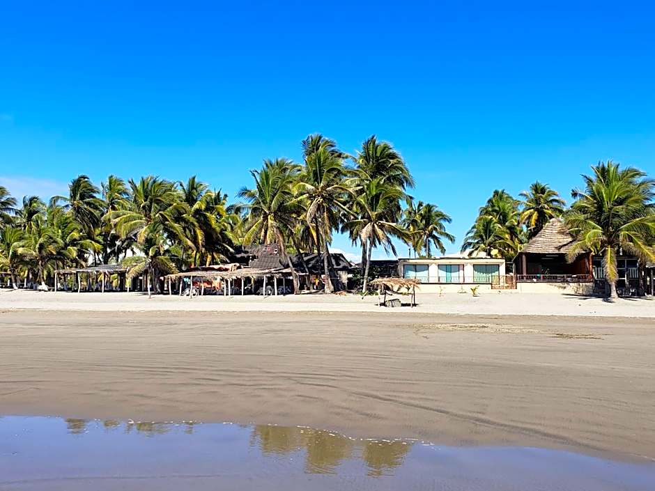 Bungalows La Perla Playa Azul