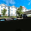 Hampton Inn By Hilton & Suites Rockland