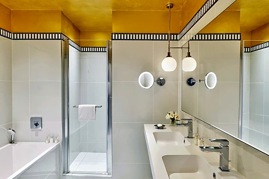 Hotel Barriere Le Westminster