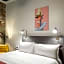 The Old No. 77 Hotel & Chandlery
