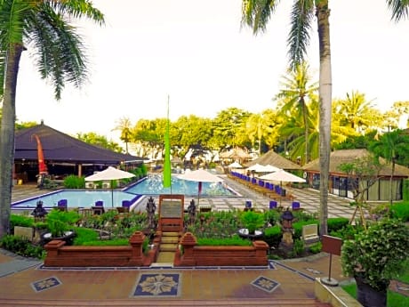 Club Bali Family Suites @ Legian Beach