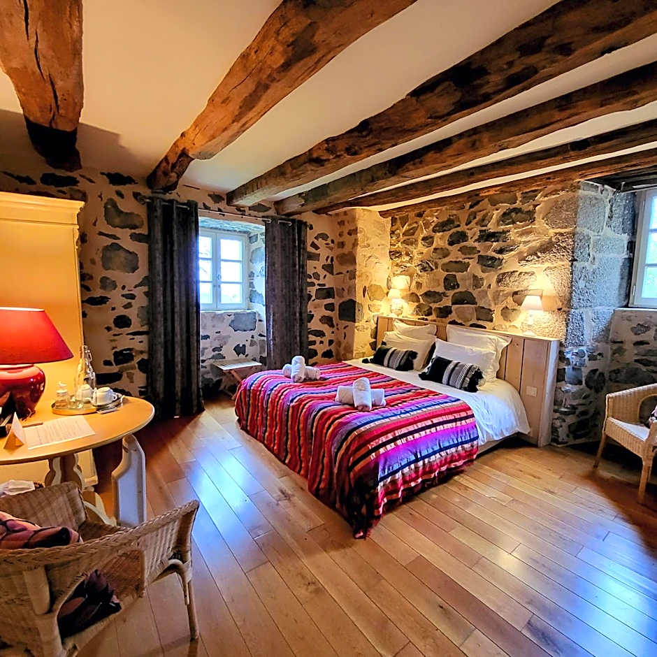 Le Mas de Rigoulac 5 Chambres d'hotes & SPA sur réservation table d hôtes sauf les mercredis et les dimanches