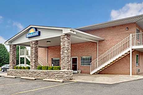 Days Inn by Wyndham Joelton/Nashville