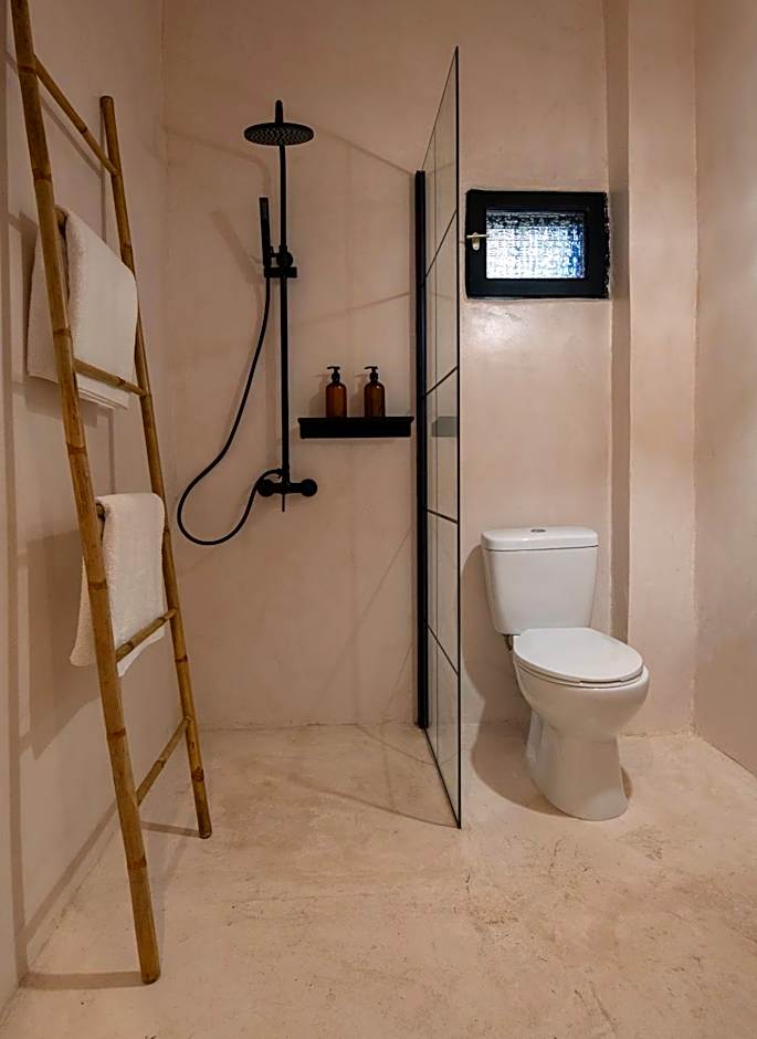 Kynthia Hotel - Adults Only