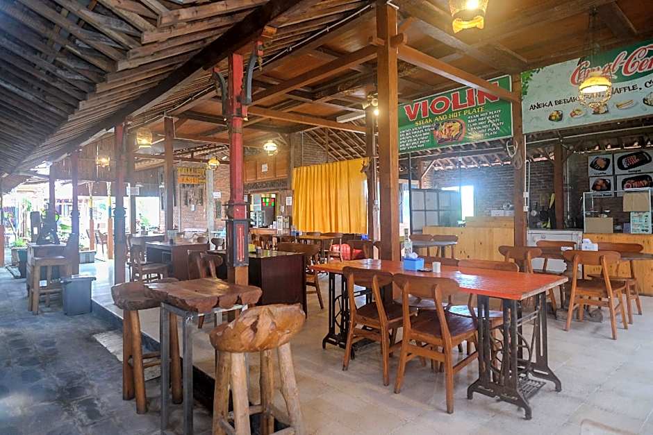 RedDoorz @ Gentan Raya by Joglomas