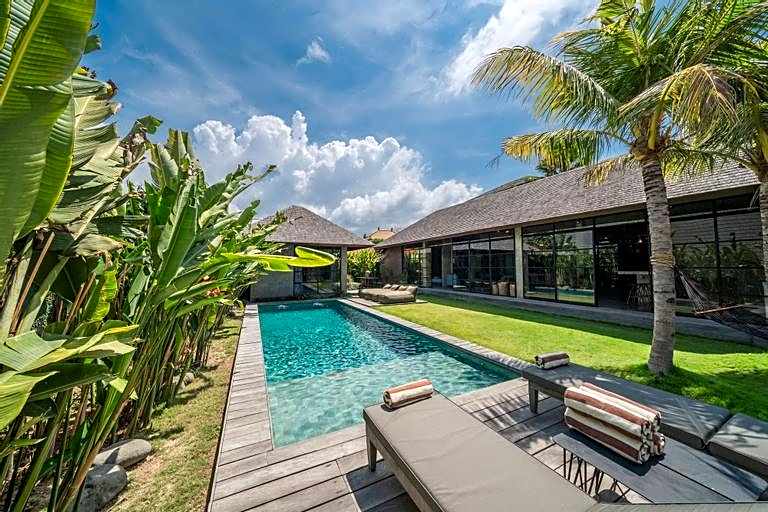 Villa Wirtiga: Elegant 3bdr villa in the heart of Canggu