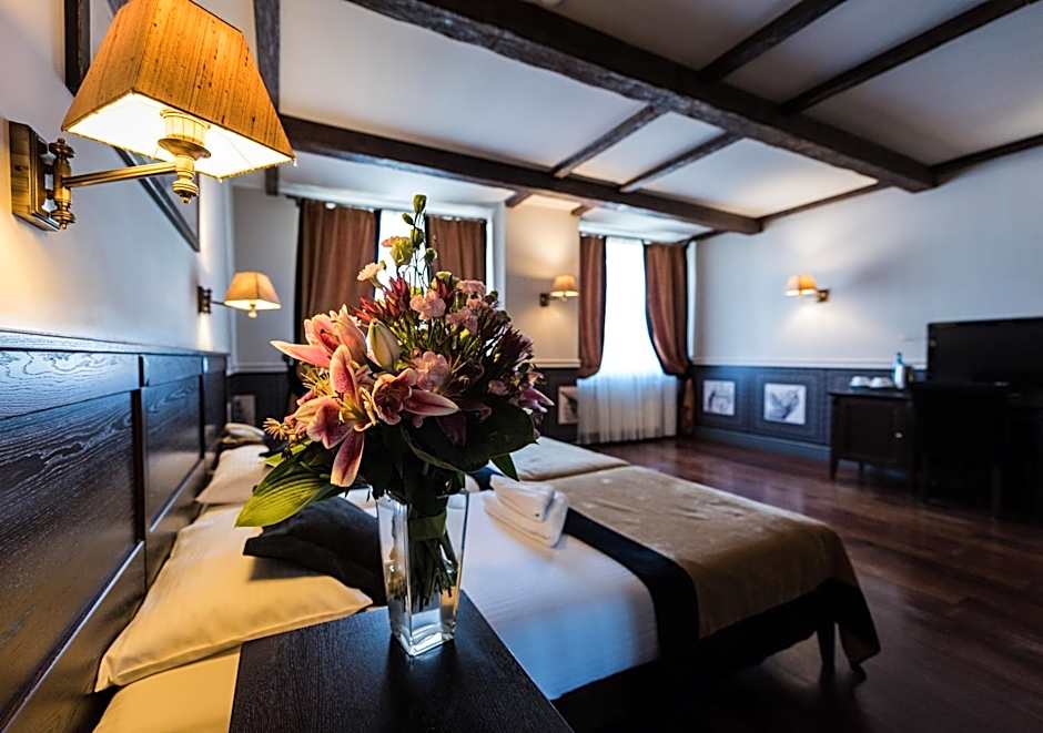 Hotel Holland House Old Town