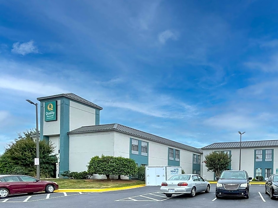 Quality Inn & Suites Clemmons I-40