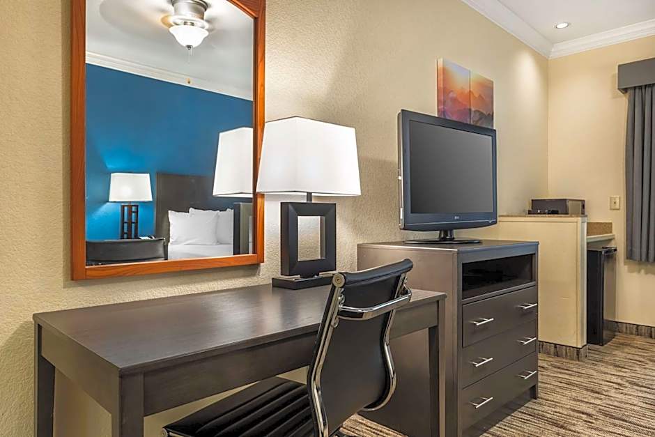 Best Western Dinosaur Valley Inn & Suites