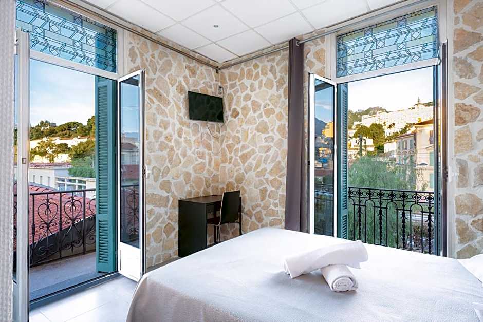 Hotel De Belgique à Menton