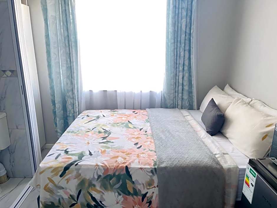 Step-by-Step Self-Catering and B&B