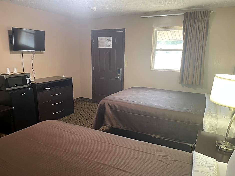 Economy Inn & Suites